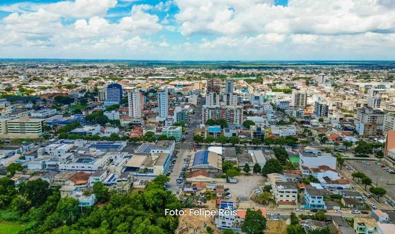 Bairro Aviso: Homem baleado chega no HGL sangrando pela boca. Estado gravíssimo