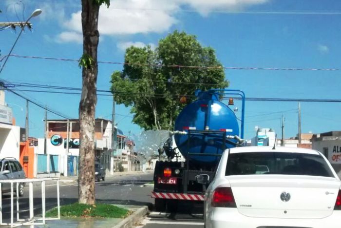 Internauta protesta contra desperdício de água no Interlagos