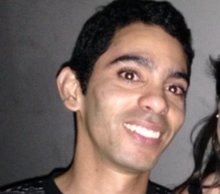 Aniversariantes do dia: Diego, Dandi e Leo