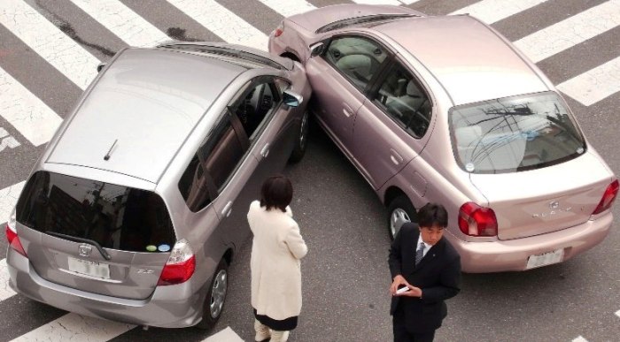 Acidentes de trânsito: Como evitar problemas e consequências jurídicas graves e onerosas