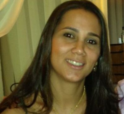 Aniversariante do dia: Simone Ferreira