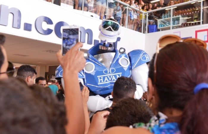 Dia 16: Havan trará robô ‘gigante’ para inauguração de megaloja em Linhares