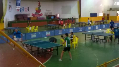 Quatro competidores representam Linhares na Copa Tênis de Mesa