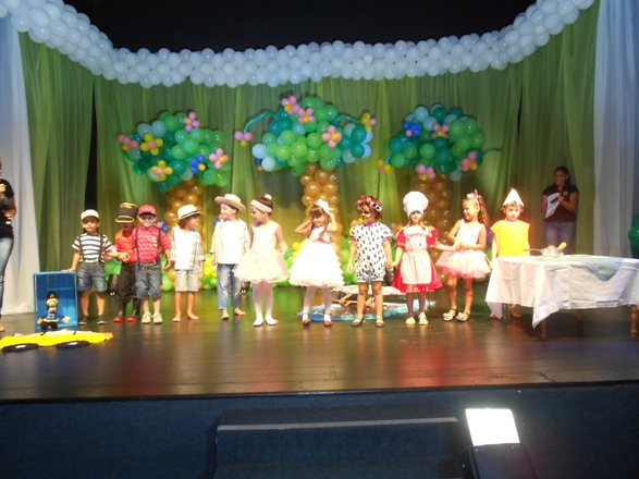 Que lindo! Escola realiza Festival de Teatro no Nice Avanza