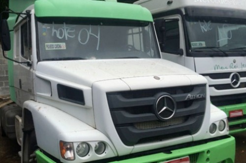 Leilão: tem carros de passeio, caminhões, picapes e motos baratinhos