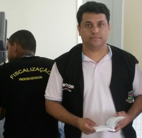 Procon: quatro supermercados multados nesta quarta. Casagrande reabre as portas