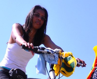 Domingo tem passeio ciclístico ‘puxado’ por mini-trio em Linhares. Quer participar?