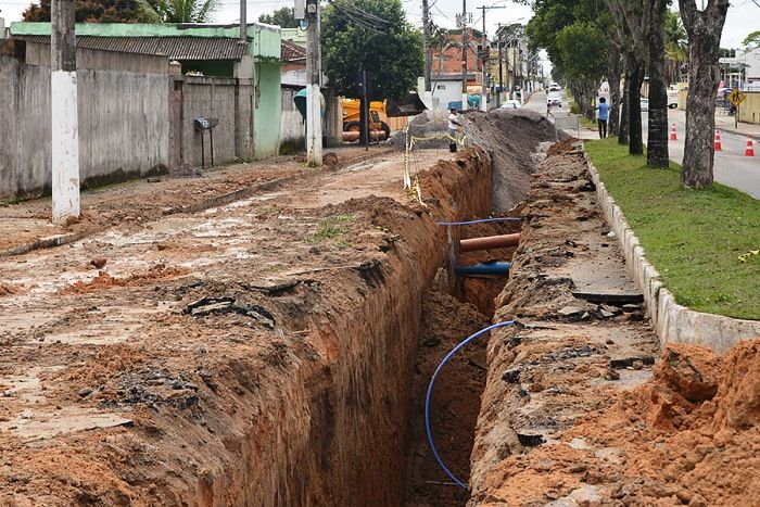 Esgoto: tubulação cinquentenária é trocada no bairro Aviso