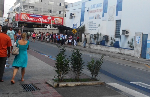 Sábado com alteração na rota de ônibus em Linhares