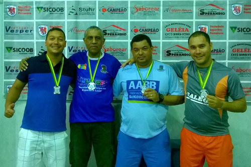 Representantes do Guararema Clube sobem ao pódio na 7ª Copa Estadual de Tênis de Mesa
