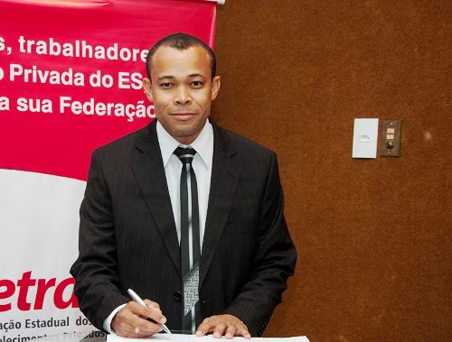 Hoje o dia é dele, Marcelo Martins. Namorada faz declaração apaixonada