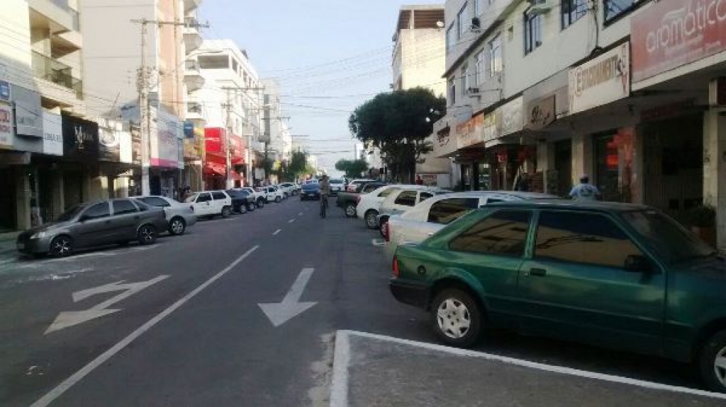 Avenida Nogueira da Gama: uma das mais lindas e movimentadas de Linhares