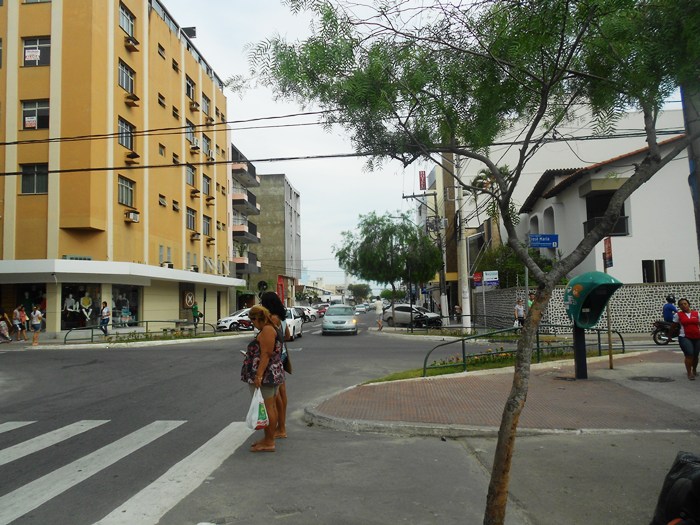 Os melhores da Avenida Governador Lindemberg: linda e ampla no Centro de Linhares