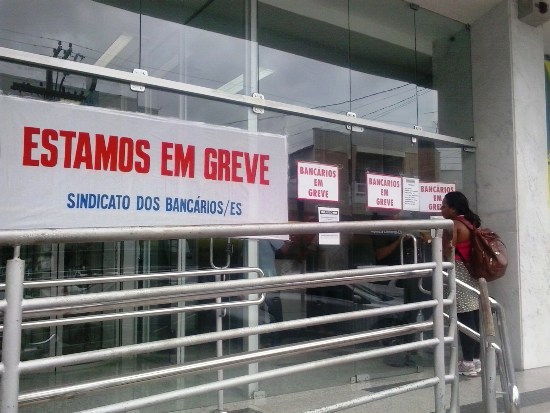 17º dia da greve dos bancários: empregados e patrões não entram em acordo