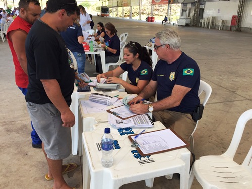 PRF: “Comando de Saúde” aponta carga horária excessiva de motoristas