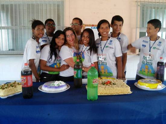 Teve festa: O dia é dela: parabéns, Cris!
