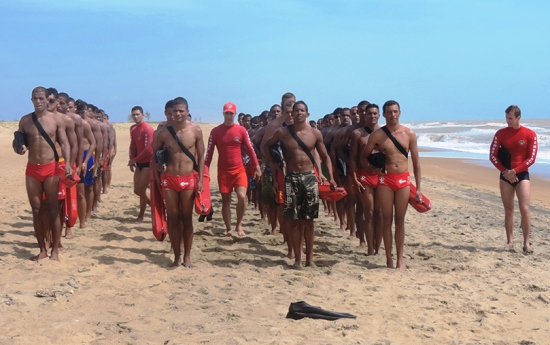 Guarda-vidas: Corpo de Bombeiros divulga lista de aprovados no TAF. Confira