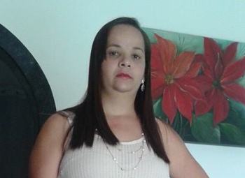 Irmã se emociona ao homenagear Jaqueline