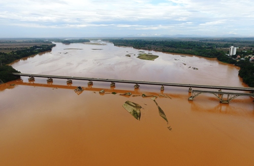 Hoje: especialista explica como ainda é possível irrigar com água do Rio Doce