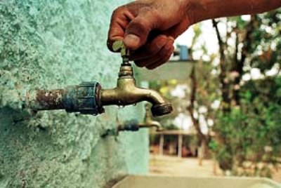 Centro e outros bairros: Falta de água não está relacionada à crise hídrica
