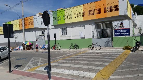 Matrícula: “guardar” lugar custa até R$ 1,2 mil na fila do Agnelo Guimarães