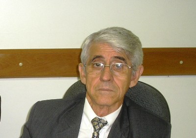 Hoje o dia é do eterno professor Eldo