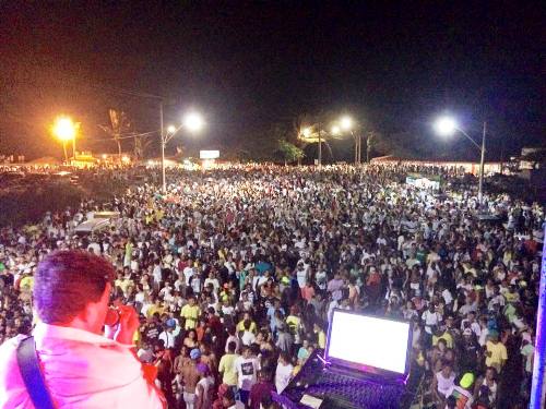 Pontal lotado no Réveillon. Confira a programação até o fim do mês