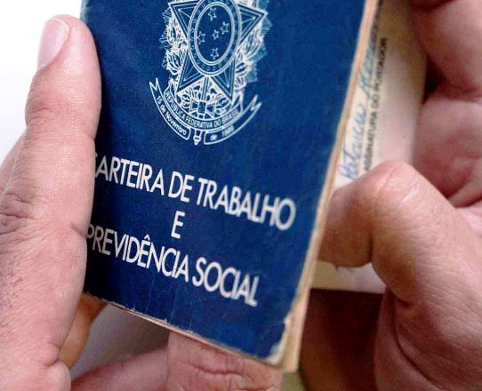 Mais de 90 vagas hoje, no Sine de Linhares