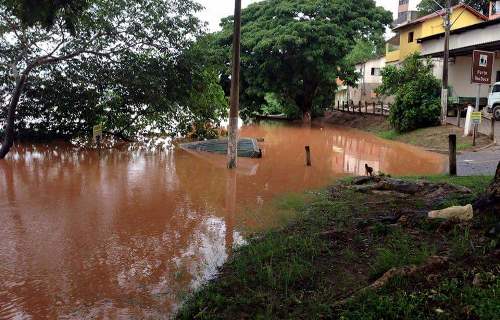 Rio Doce supera cota de inundação e linharenses se preocupam com abastecimento de água