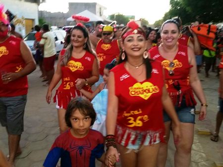Bombou no Pontal: Os 17 anos da Turma do Chapolas na segunda-feira de folia