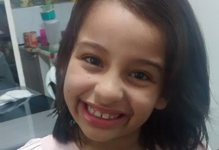 Os 10 anos de Lara