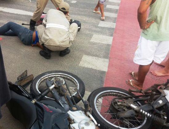 Acidente envolve duas motos e deixa feridos no Interlagos