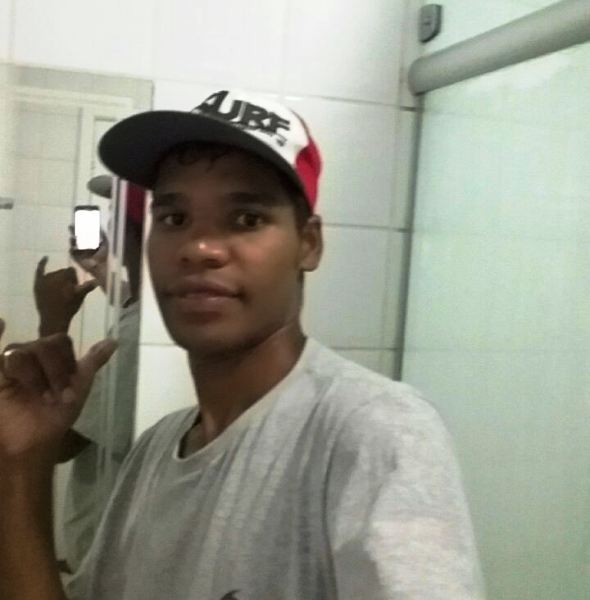 Aniversariante: ele já morou na rua, deu a volta por cima e quer 
