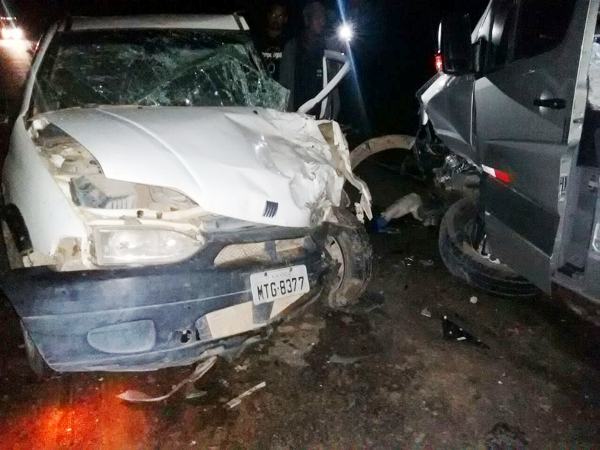 Livramento de Deus, diz cantor Procópio após acidente com equipe em Nova Venécia