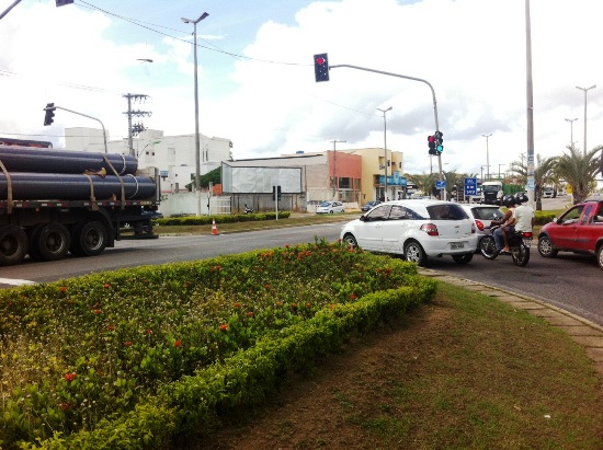 Começam obras de retirada dos trevos da BR 101 em Linhares