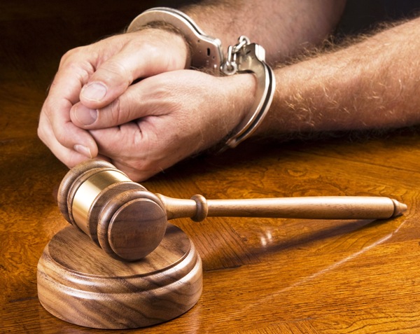 Géssica Belique: O Direito Penal não serve à salvação da Pátria