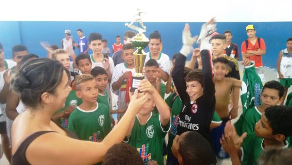Após Intercâmbio de Futsal, ‘Pequeno Cidadão’ quer ‘arrumar’ sede de Associação