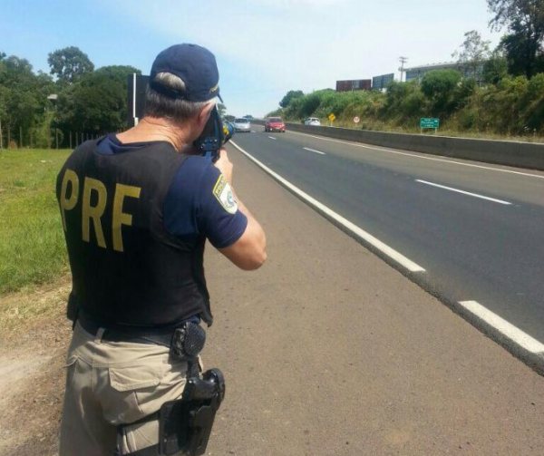 PRF inicia Operação Proclamação da República 2016