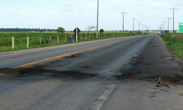 Internauta reclama de ‘resíduos de protesto’ deixados na ES-358