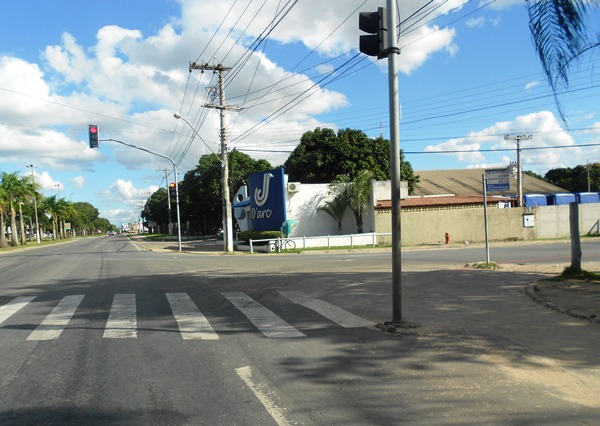 Terça sem ônibus nas ruas: Linhares fica com 'cara' de feriado