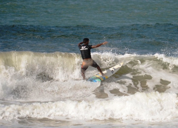 Destaque Nacional: Regência é a 6ª melhor praia para a prática de surf no Brasil