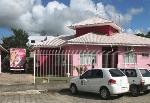 Casa Rosa volta a atender no bairro Shell