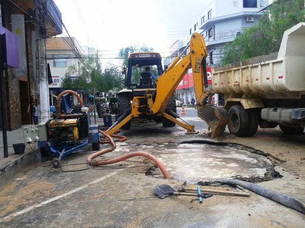 A semana: Como sofri sem água, diz moradora e comerciante do Centro