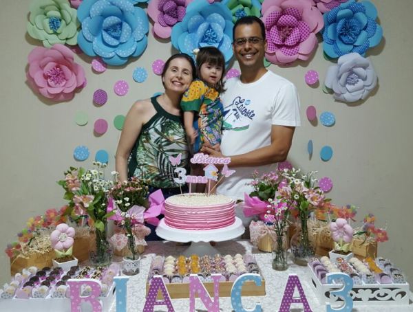 Pais de menina com Down reivindicam e Legislativo aprova importante Projeto sobre Educação
