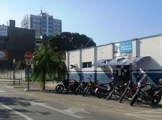 Nove vagas no Sine Linhares nesta segunda-feira