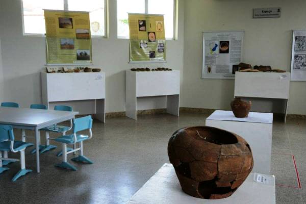 Cultura: objetos usados há 2 mil anos são expostos em Linhares 