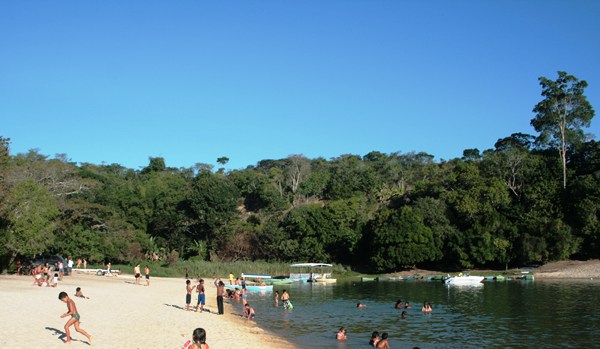 Domingo tem Volta na Lagoa: Trio Fubica e muito mais na Praia das Três Pontas