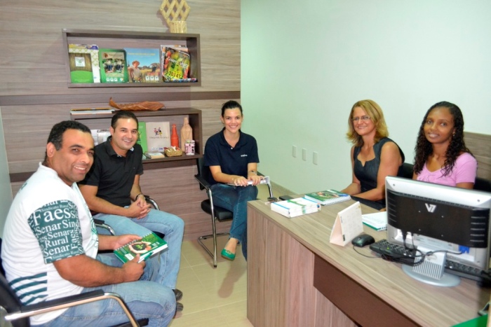 Reunião formaliza parceria para capacitação no setor cafeeiro 