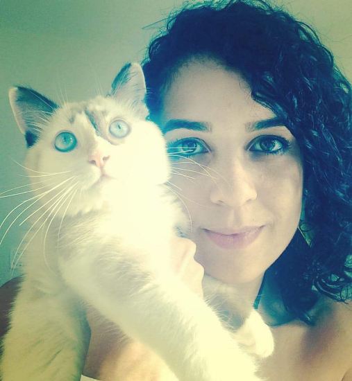 Hoje o dia é da Polly: Que exemplo de filha, declara o pai dela