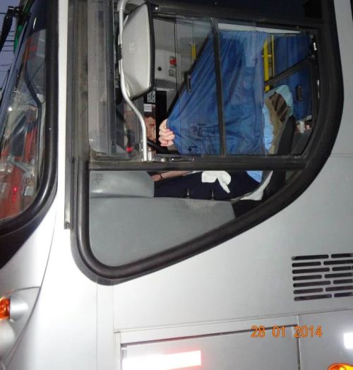 Centro: ciclista se diz indignada com motorista de ônibus